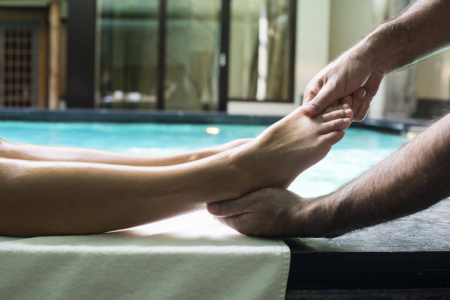 Which massage technique is used most often during a foot and leg massage?